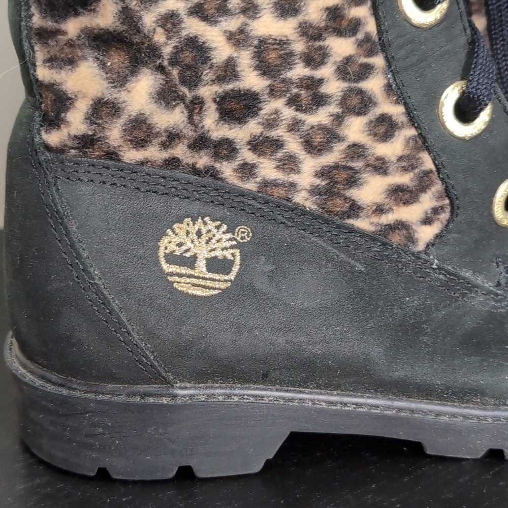 Timberland Leather Animal Print Cheetah Lace up boots Size 6 Women's - Picture 2 of 11